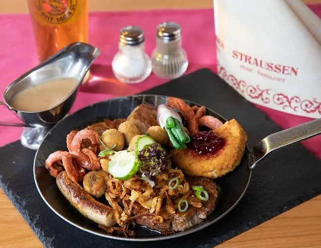 Hotel-restaurant Straussen 3*