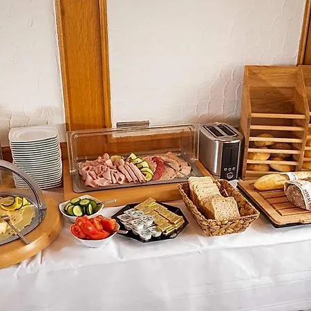 Hotell Hotel-restaurant Straussen