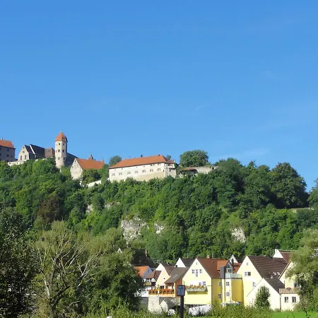 Hotel Hotel-restaurant Straussen 3*