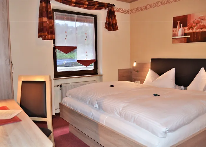 Hotel-restaurant Straussen 3*