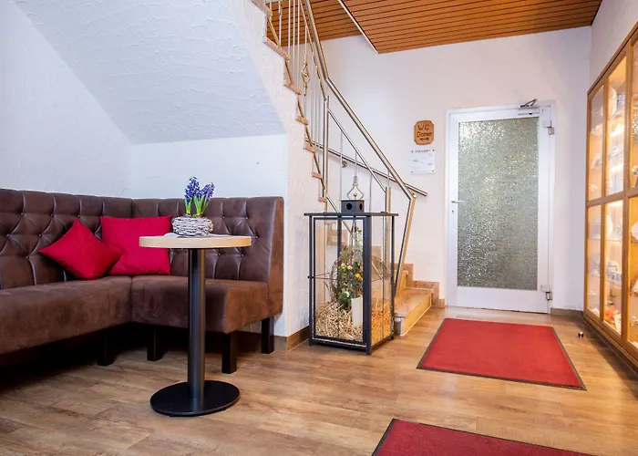 Hotel-restaurant Straussen Harburg (Bavaria)